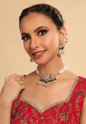 22K Gold Plated Kundan Studded And Beaded Jewellery Set