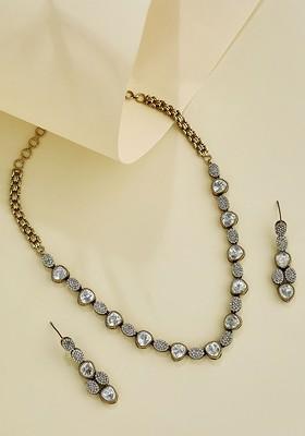 Gold Plated Kundan Studded Jewellery Set