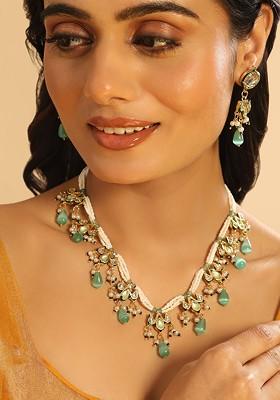 22K Gold Plated Stone Studded And Pearl Beaded Jewellery Set