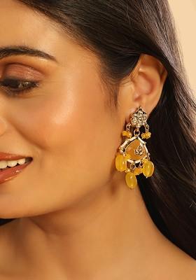 Gold Plated Artificial Stones Studded And Beaded Earrings And Maang Tikka Set