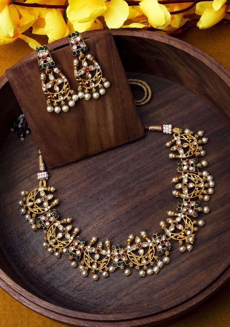 Gold Plated Stone Studded And Pearls Beaded Necklace Set - Indya