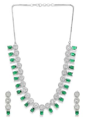 Silver Plated Ad Studded Necklace And Earrings Set