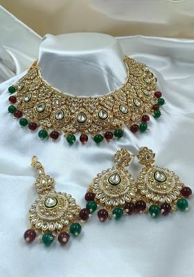 Maroon And Green Alloy Stone And Moti Bridal Set
