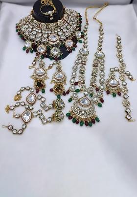 Maroon And Green Alloy Stone And Moti Bridal Set