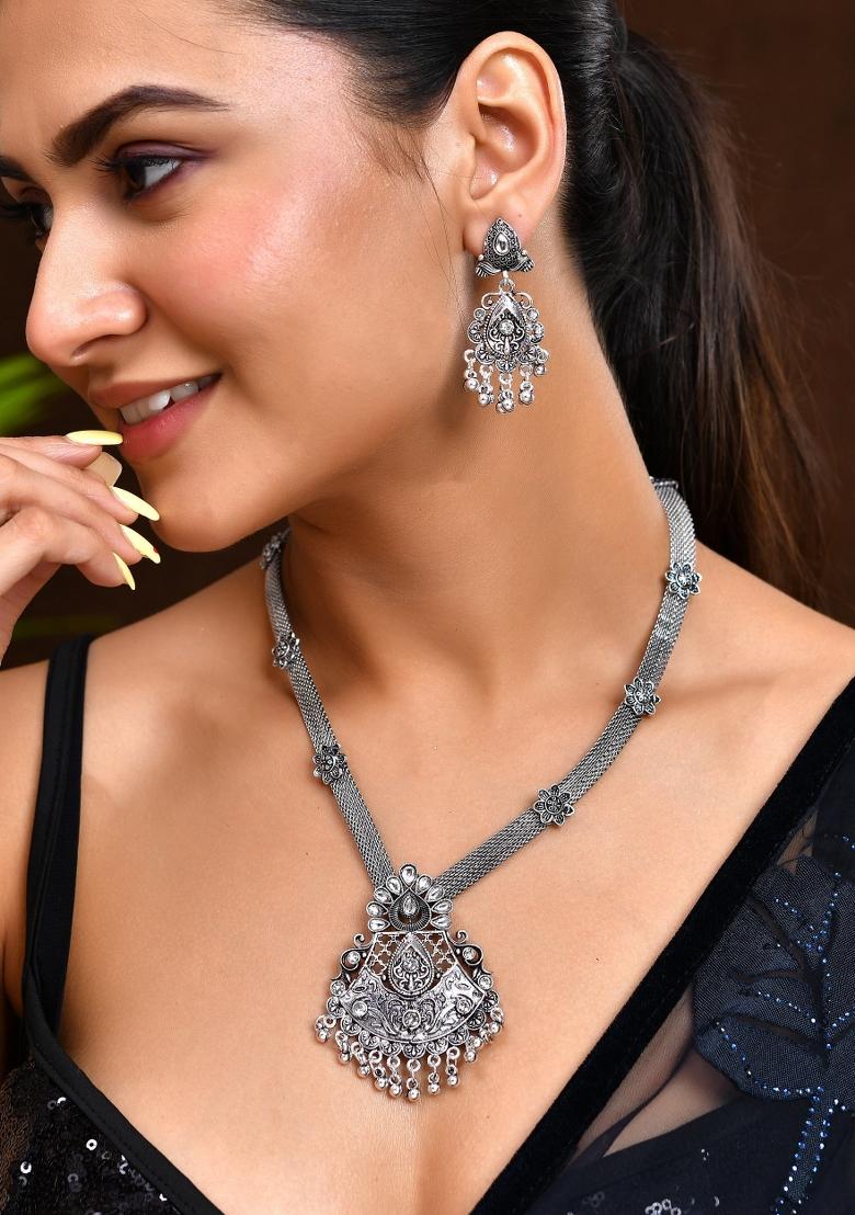 Oxidized Silver Plated Artificial Beaded Long Jewellery Set