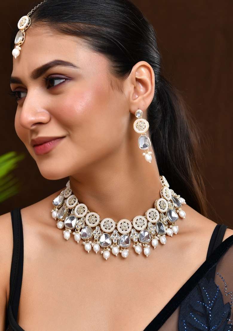 Gold Plated Artificial Beads And Stone Studded Necklace Set With Maang Tikka - Indya