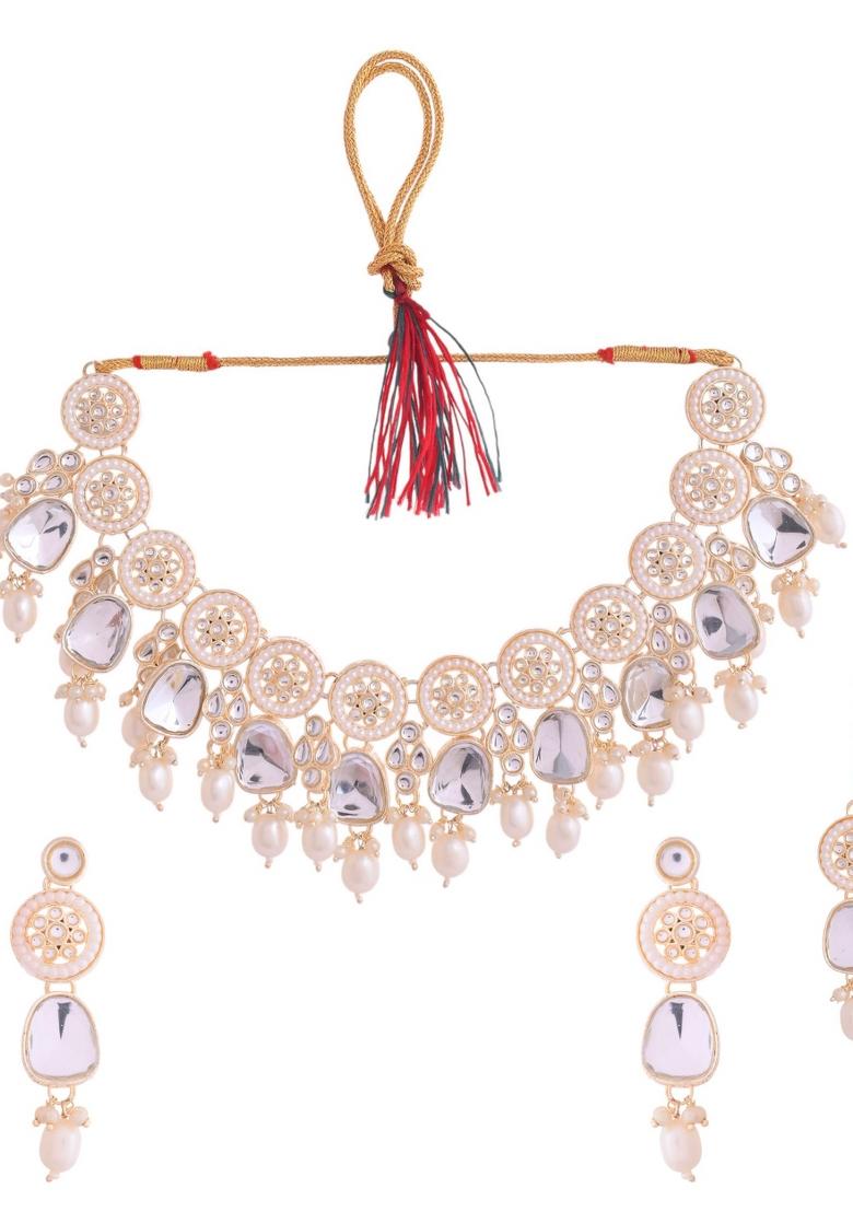 Gold Plated Artificial Beads And Stone Studded Necklace Set With Maang Tikka