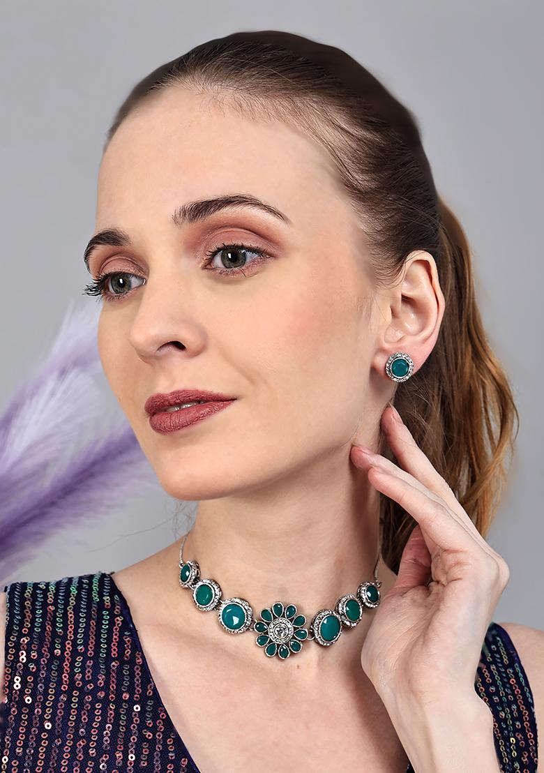 Green And Silver Alloy Necklace Sets