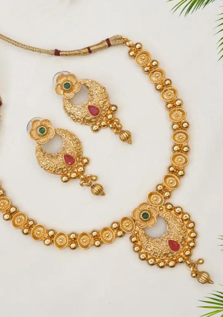 Golden Alloy Necklace Set