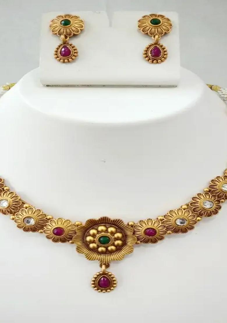 Golden Alloy Necklace Set