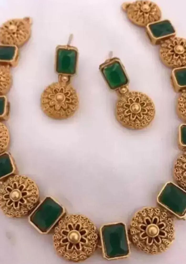 Golden Alloy Necklace Set