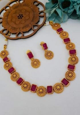 Golden Alloy Necklace Set