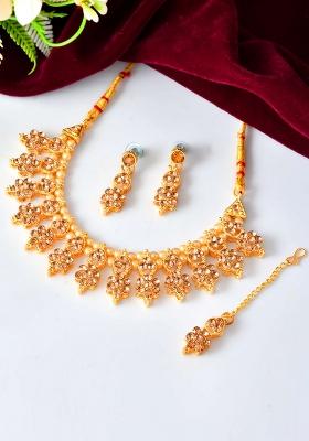 Traditional Golden Kundan Pearl Necklace With Antique Brown Stones – Festive And Bridal Wear

