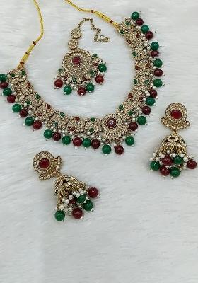 Maroon And Green Gold Plated Stone Work Necklace Set