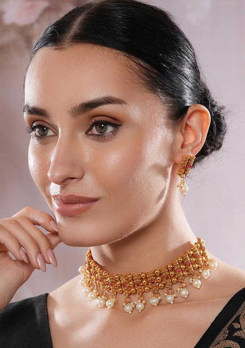 Gold Plated Stone Studded And Pearl Beaded Necklace And Earrings Set