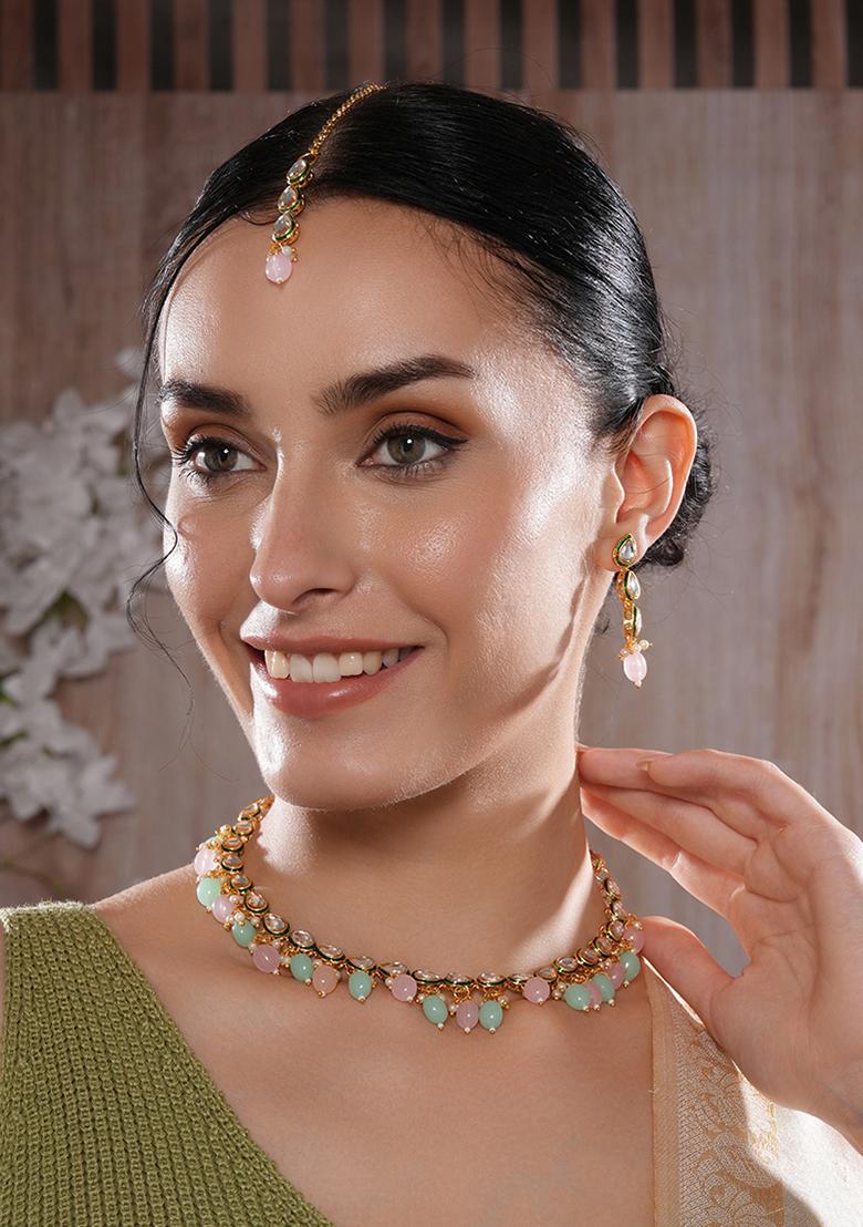 Gold Plated Kundan Studded And Beaded Jewellery Set With Maangtikka