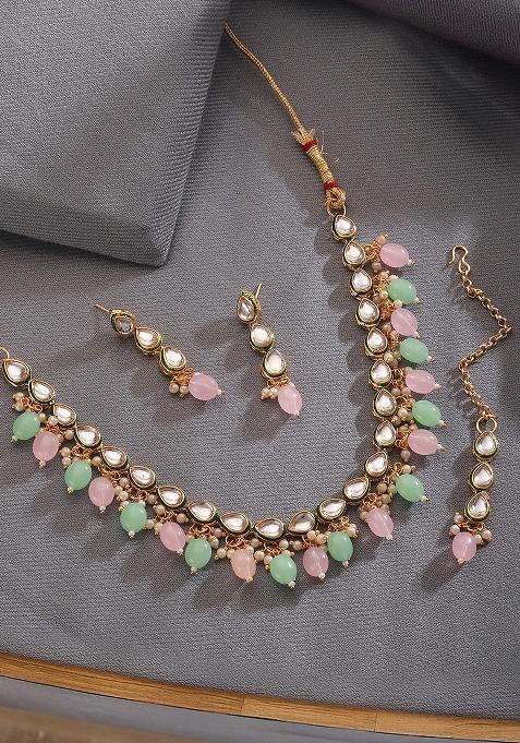Gold Plated Kundan Studded And Beaded Jewellery Set With Maangtikka
