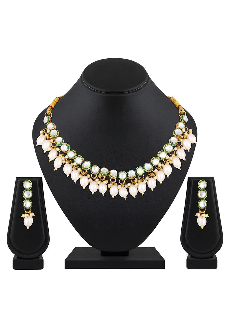 Gold Plated Circular Kundan Studded And Beaded Jewellery Set