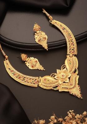 22K Gold Plated Leaf Design Necklace Set With Matching Earrings