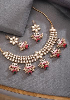 Gold Plated Kundan Studded Lotus Shaped Black And Pink Minakari Jewellery Set