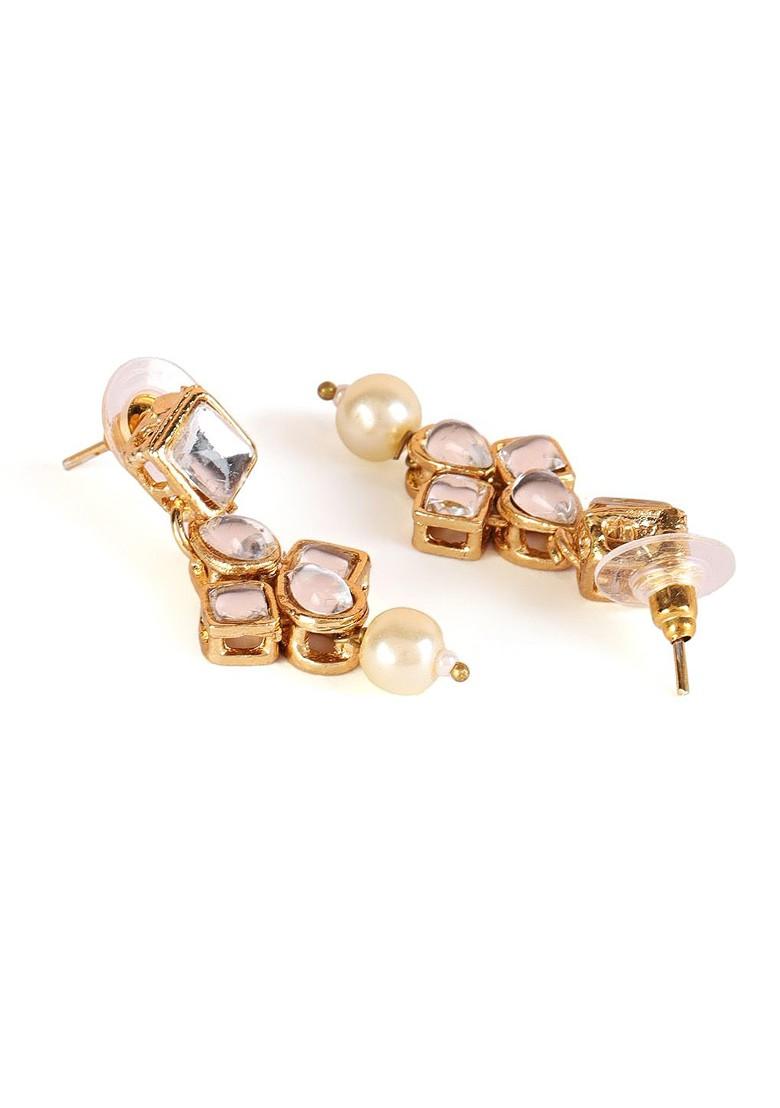 Gold Plated White Kundan Studded And Beaded Jewellery Set