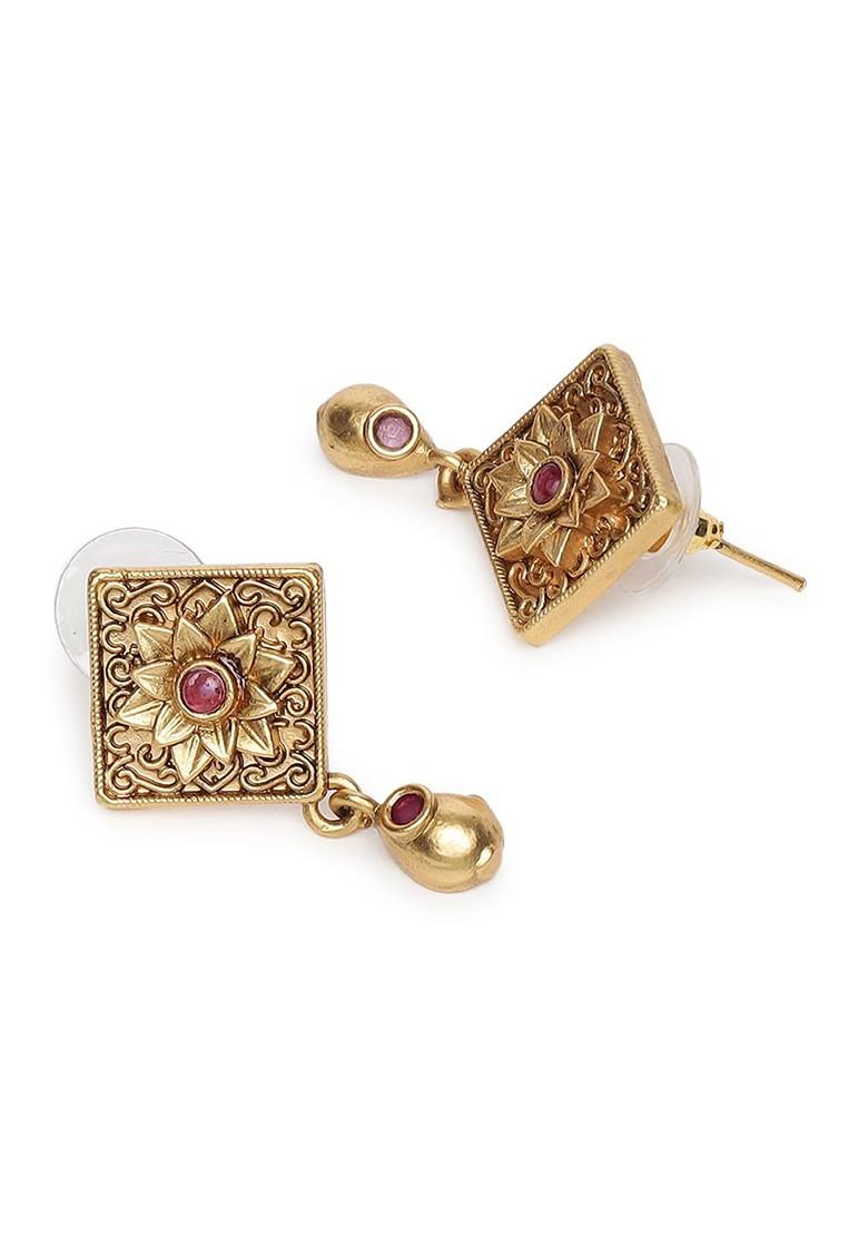 Women Gold Plated Maroon Stone Studded Jewellery Set