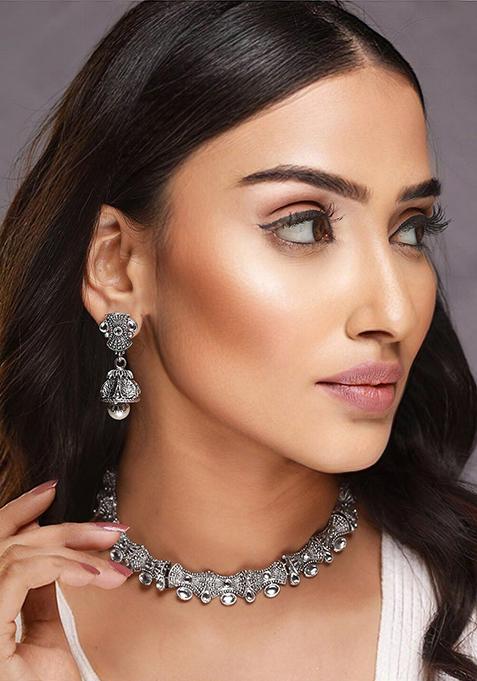 Silver Plated Stone Studded And Beaded Oxidised Jewellery Set