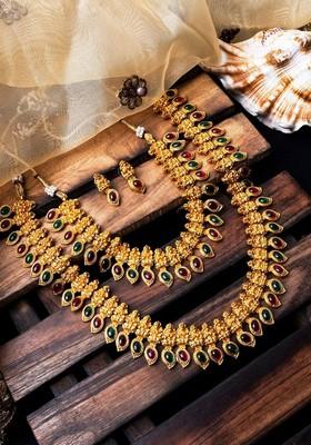 Gold Plated Stone Studded Jewellery Set