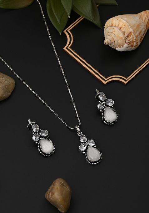 Silver Oxidised Finish Pearl Stone Pendant Set White