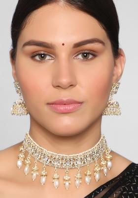 Handcrafted Kundan Pearls Jewellery Set