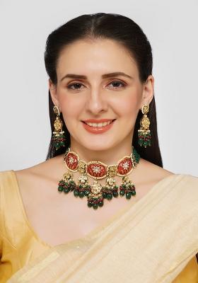Pachi Kundan Emerald Choker Set