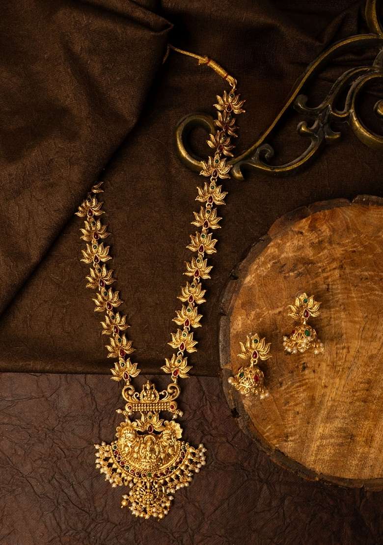 Gold Plated Kundan Stone Studded and Beaded Laxmi Design Jewellery Set - Indya
