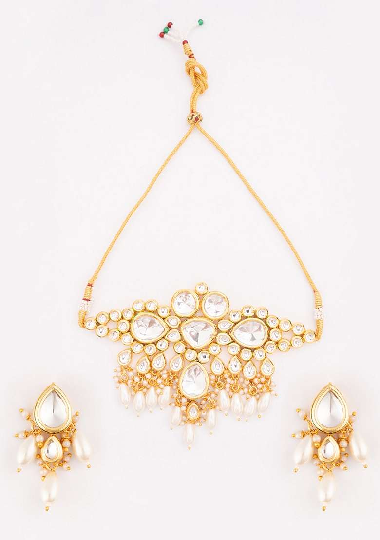 Gold Pleated Kundan Stone Studded and Pearls Beaded Jewellery Set - Indya