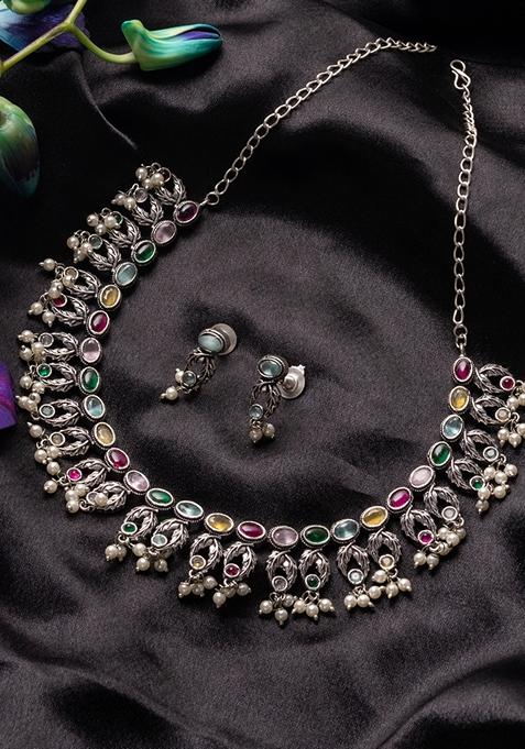 Stones Studded and Beaded Jewellery Set