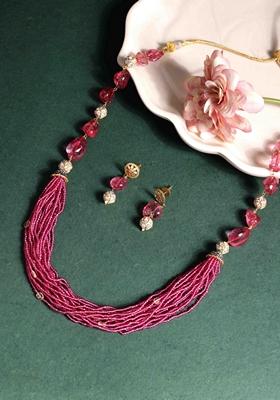Gold Plated Stones Studded and Beaded Jewellery Set