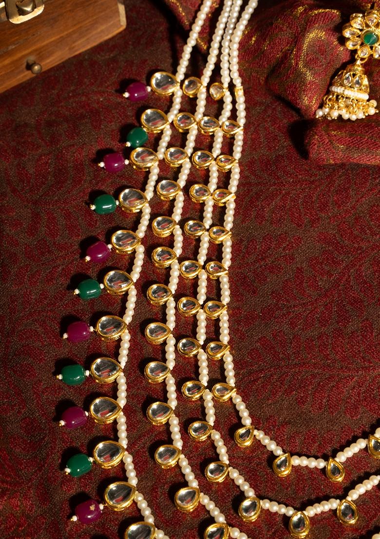 Gold Plated Artificial Stones Studded and Beaded Jewellery Set
