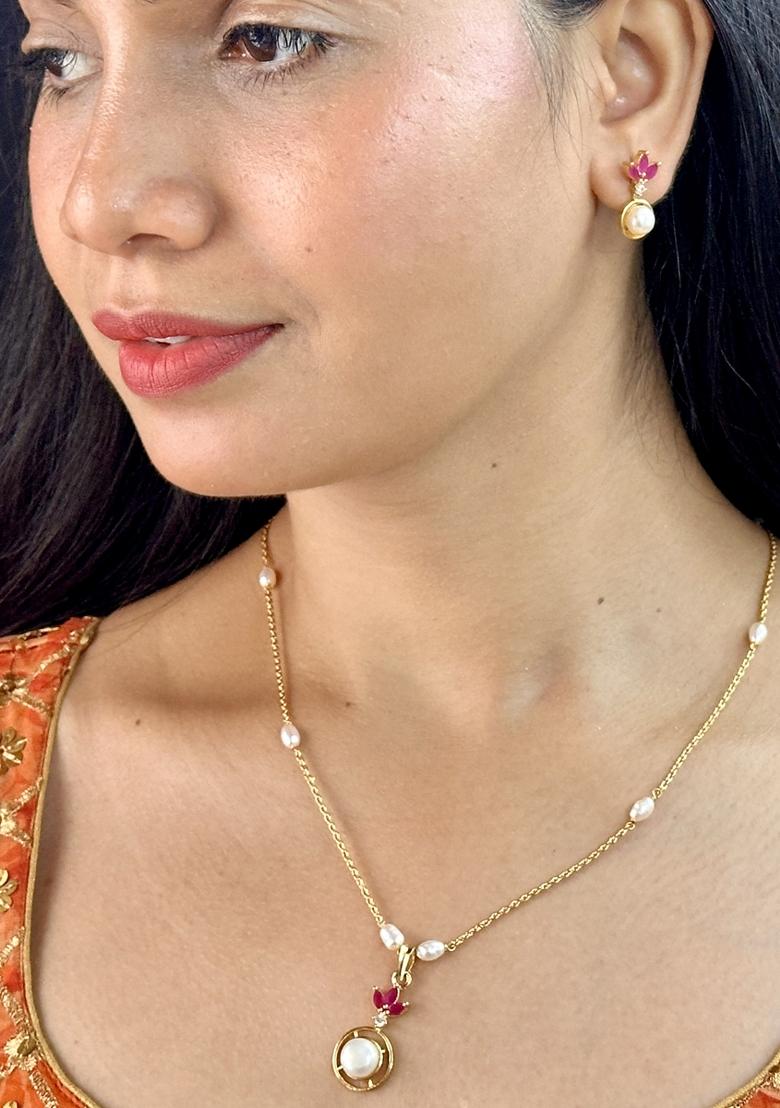 White Gold Plated Alloy Necklace Set - Indya