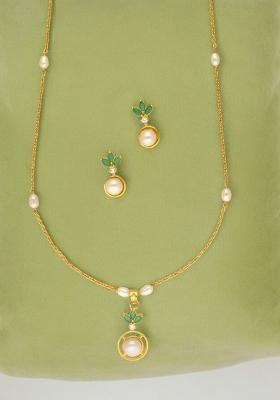 White Gold Plated Alloy Necklace Set