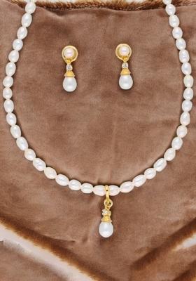 White Gold Plated Alloy Necklace Set