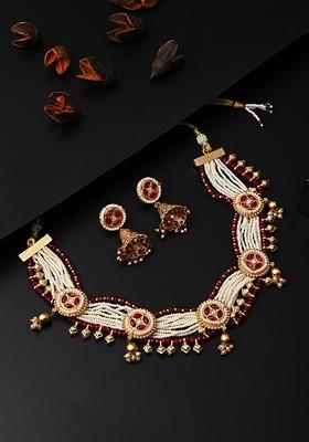 Gold Artificial Alloy Necklace Set
