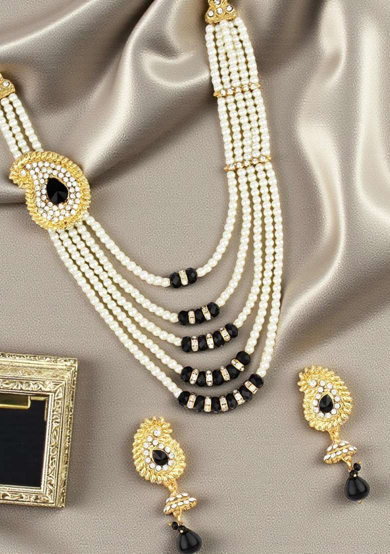 White Gold Plated Brass Jewellery Set - Indya