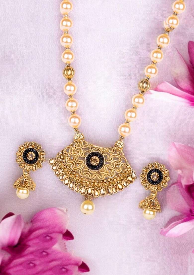 Black Gold Plated Brass Jewellery Set - Indya