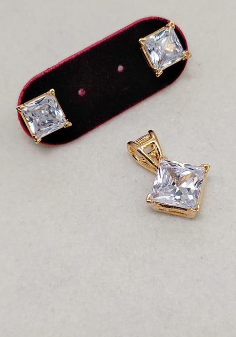 Golden Fancy Alloy Pendant Set