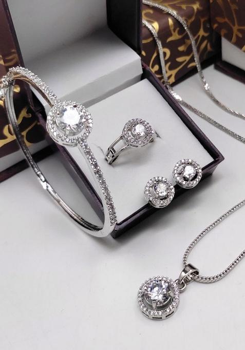 White Fancy Alloy Combo Set