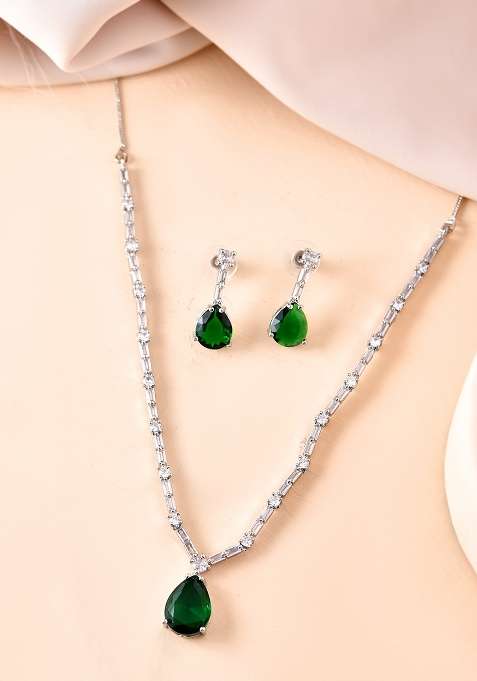 Silver Plated Greem Teardrop Stone Studded Simple Jewellery Set 