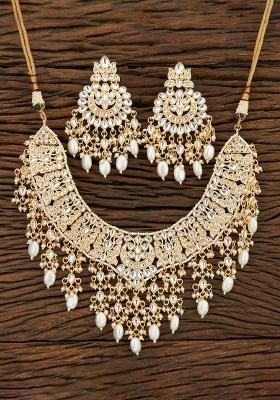 Golden White Kundan Pearl Onyx Stone Necklace Set