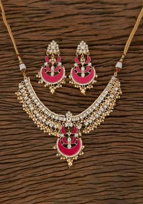 Multicolor Kundan Pearl Onyx Stone Necklace Set