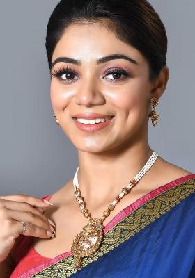 Multicolor Gold Tone Pendal With Chain And Earring Set Pendant Set With Earrings