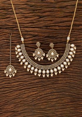 Golden White Gold Tone Polki Necklace Earring And Tika Set Necklace Set With Earrings