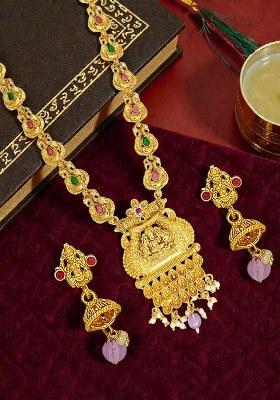Golden Alloy Necklace Set